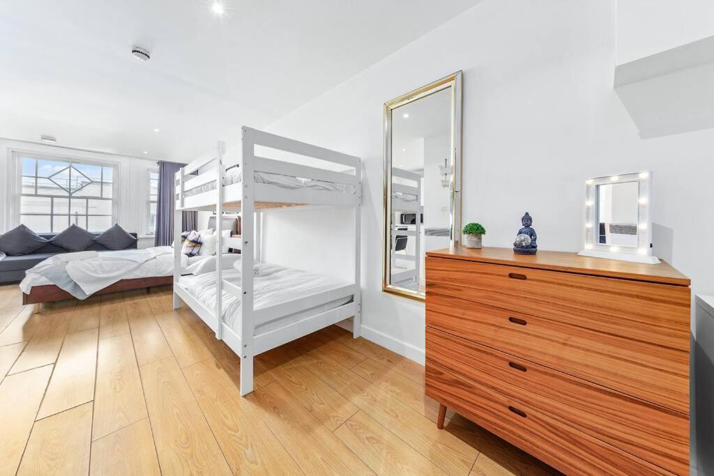 Апартаменты Piccadilly Haven, Flat In London Vr12 Экстерьер фото
