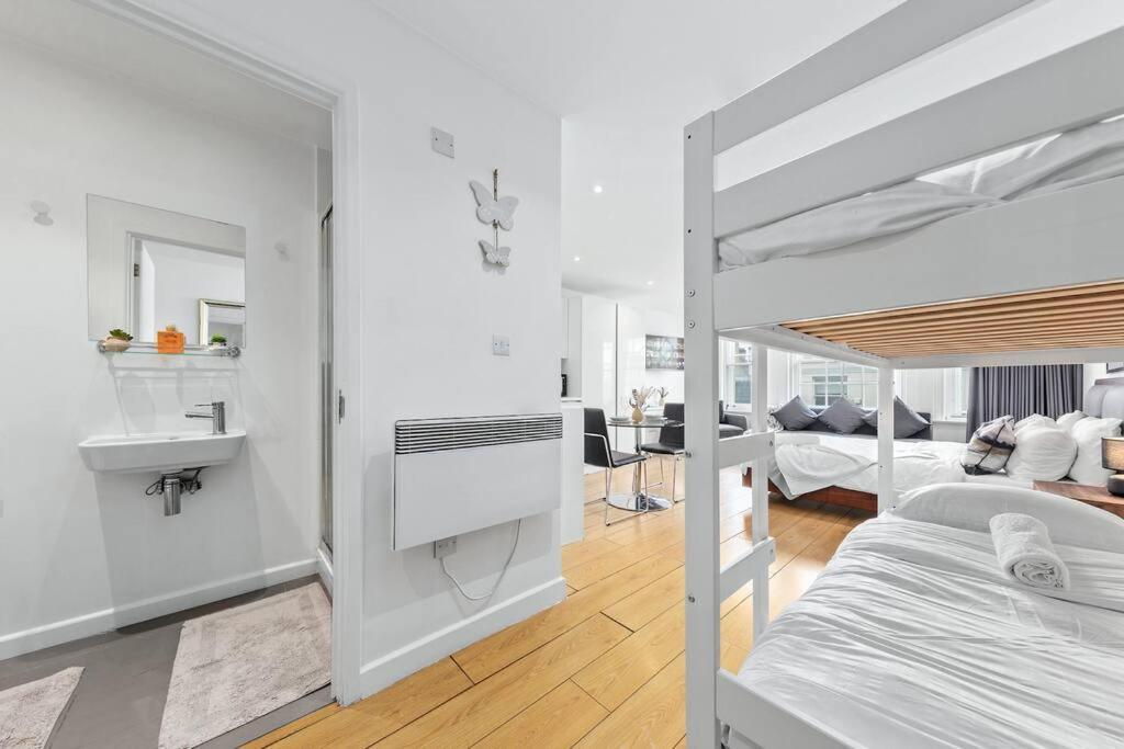 Апартаменты Piccadilly Haven, Flat In London Vr12 Экстерьер фото